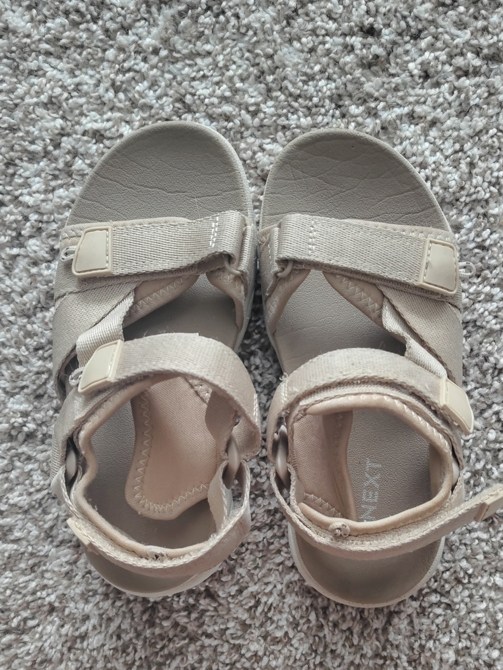 Kids Beige Hook-and-Loop Sandals Unisex Size 12